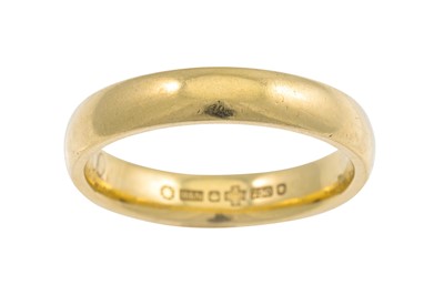 Lot 107 - A GENT'S YELLOW GOLD BAND, mounted in 18ct...