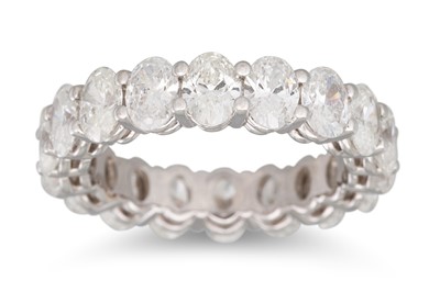 Lot 213 - A DIAMOND SET FULL ETERNITY RING, the oval...