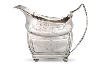 Lot 471 - A GEORGE III IRISH SILVER CREAM JUG (Cork)...