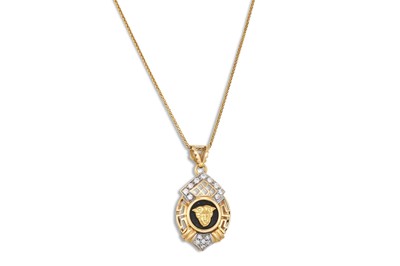 Lot 236 - AN 18CT GOLD VERSACE STYLE PENDANT, on a chain