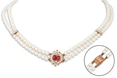 Lot 107 - A CULTURED PEARL DOUBLE ROW CHOKER NECKLACE,...