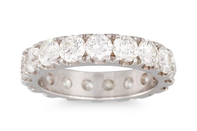 Lot 347 - A FULL BANDED DIAMOND ETERNITY RING, brilliant...