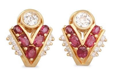 Lot 396 - A PAIR OF RUBY AND DIAMOND EARRINGS, French...