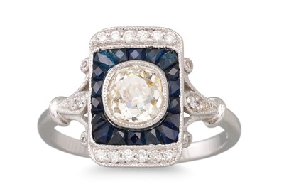 Lot 73 - A DIAMOND AND SAPPHIRE CLUSTER RING, the old...