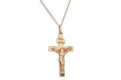 Lot 144 - A 9CT GOLD CROSS, on a chain