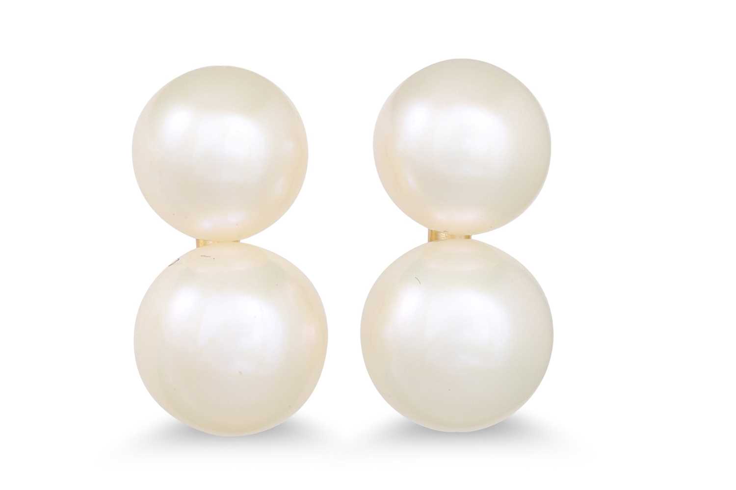Lot 72 - A PAIR OF CULTURED PEARL EARRINGS, each set...
