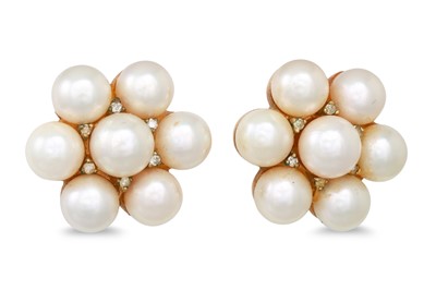 Lot 161 - A PAIR OF CULTURED PEARL CLUSTER EARRINGS,...