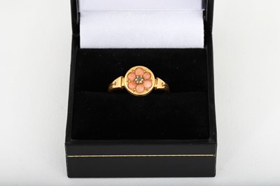 Lot 141 - AN ANTIQUE CORAL AND DIAMOND RING, mounted in...