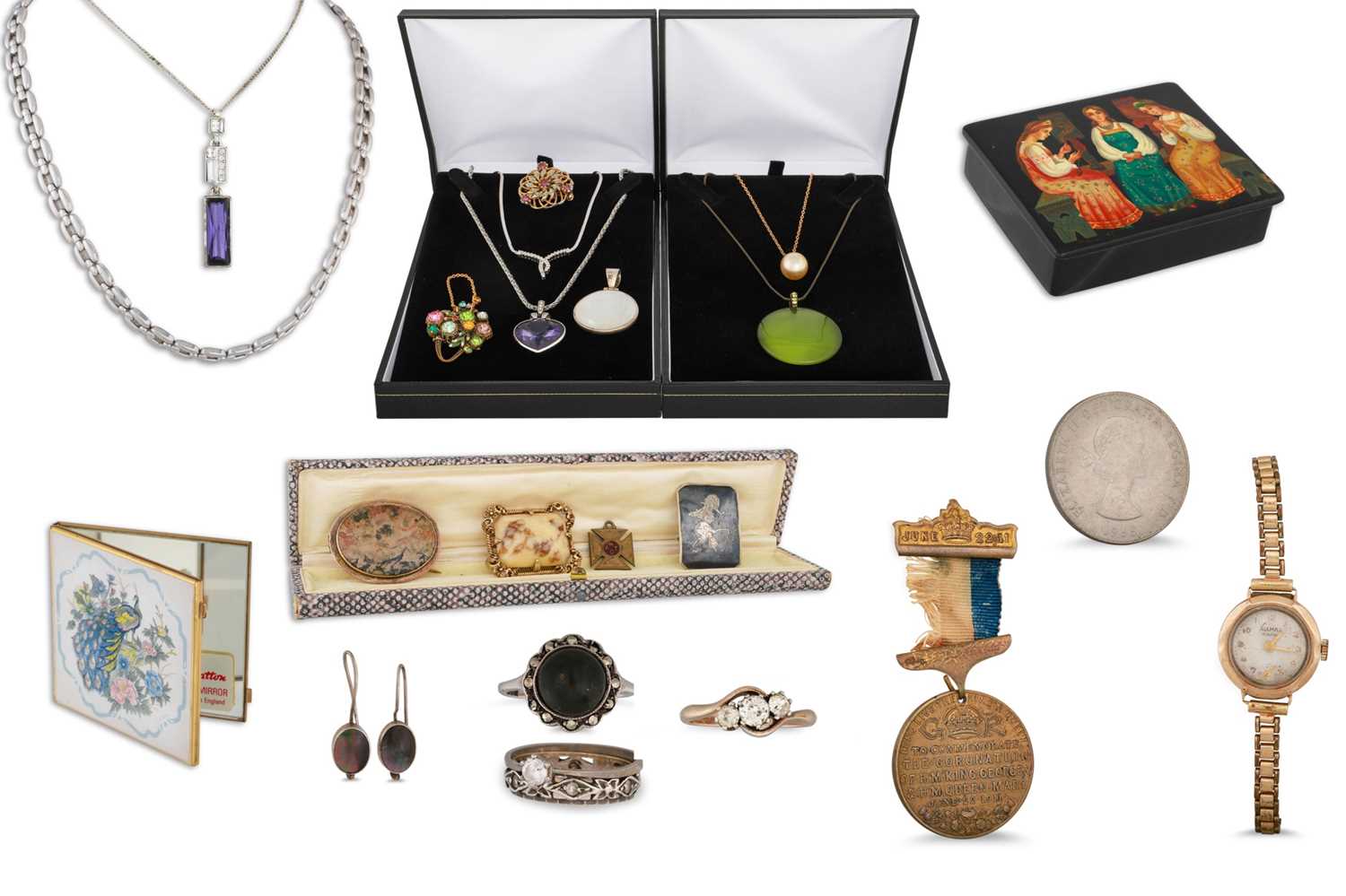 Lot 119 - A VINTAGE LADY'S WATCH HEAD, the 9ct gold...