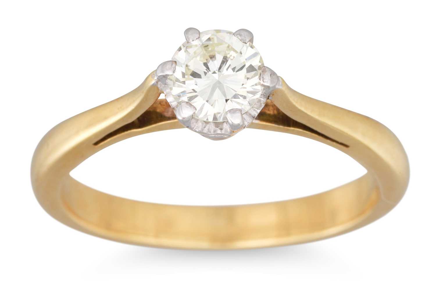 Lot 257 - A DIAMOND SOLITAIRE RING, the brilliant cut...