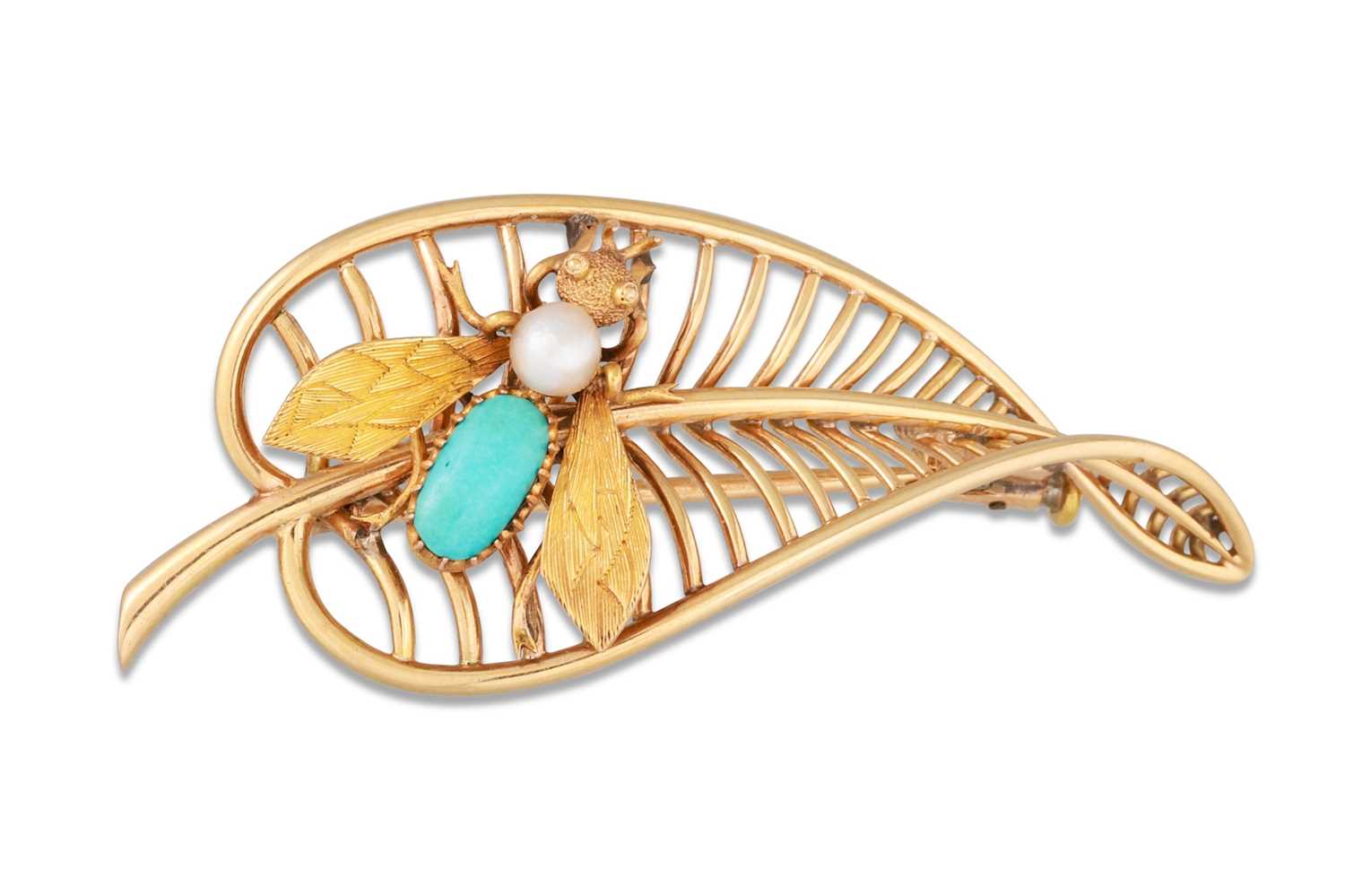 Lot 265 - A VINTAGE BROOCH, modelled as a bee on a leaf,...