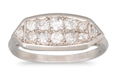 Lot 285 - A VINTAGE TWO ROWED DIAMOND RING, set with old...