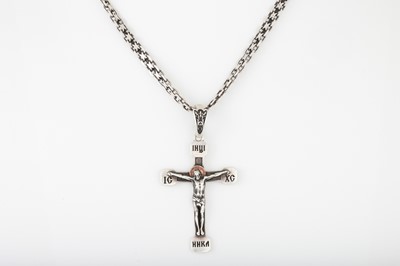 Lot 245 - A SILVER AND GOLD CRUCIFIX, (stamped .925/375)...