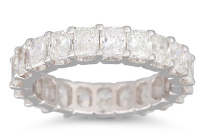 Lot 280 - A DIAMOND FULL BANDED ETERNITY RING, the...