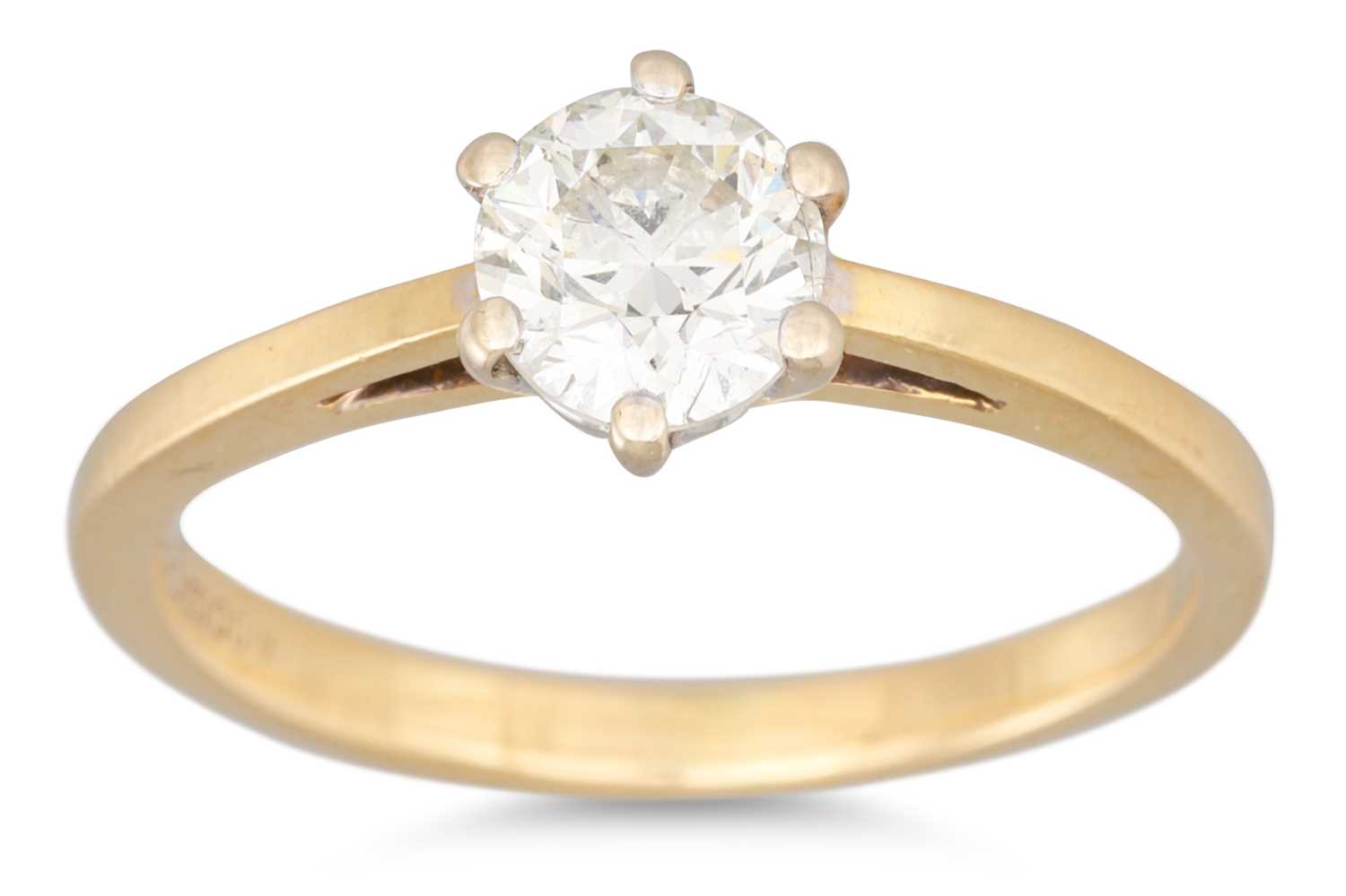 Lot 70 - A DIAMOND SOLITAIRE RING, the round brilliant...