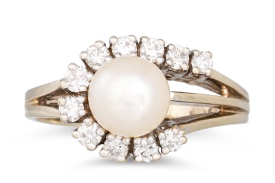 Lot 179 - A PEARL AND DIAMOND RING, of cluster form, the...