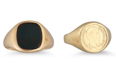 Lot 64 - A 9CT GOLD GENTS SIGNET RING, together with...
