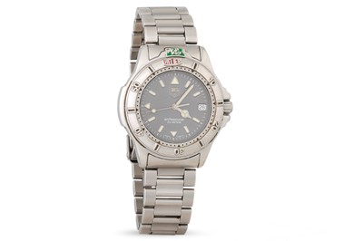 Lot 330 - A GENT'S STAINLESS STEEL TAG HEUER WRIST WATCH,...