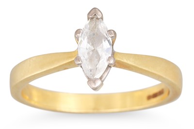 Lot 26 - A DIAMOND SOLITAIRE RING, the marquise cut...