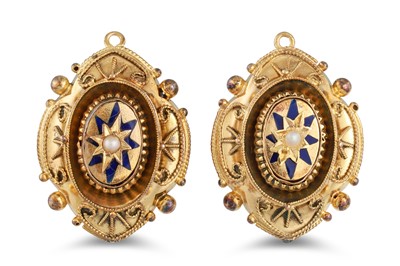 Lot 79 - A PAIR OF ANTIQUE ETRUSCAN STYLE EARRINGS, set...