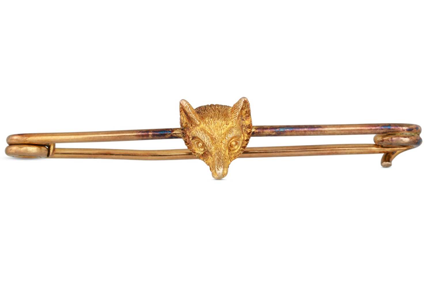 Lot 339 - AN ANTIQUE GOLD FOX HEAD BROOCH