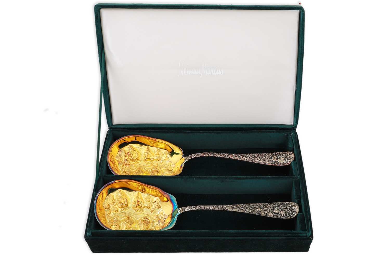 Lot 425 - AN ATTRACTIVE SILVER PLATED AND GILT DECORATED...