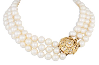 Lot 54 - A THREE ROWED CULTURED PEARL NECKLACE, with a...
