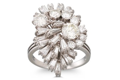 Lot 57 - A VINTAGE DIAMOND CLUSTER RING, of spray...