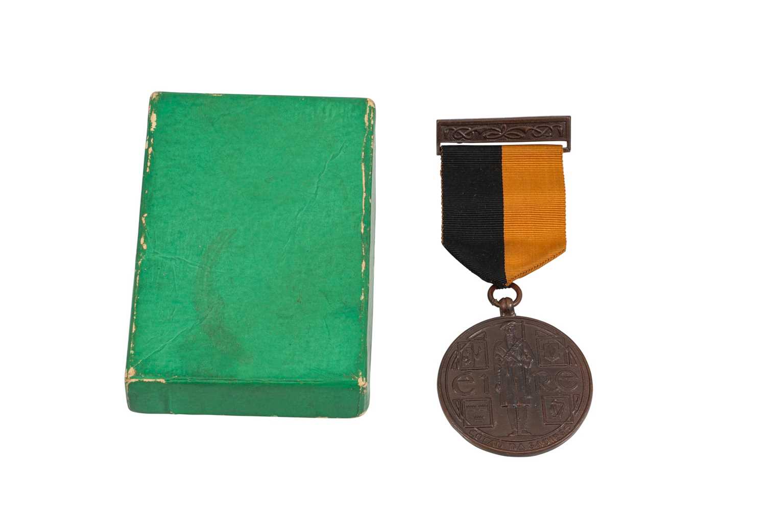 Lot 477 - AN IRISH WAR OF INDEPENDENCE MEDAL 1918/1921...