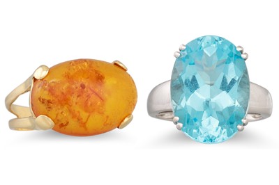 Lot 258 - A TOPAZ RING, in 9ct gold, together with an...