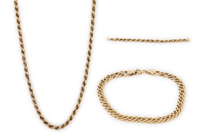 Lot 132 - A 9CT YELLOW GOLD CHAIN, and bracelet, chain...