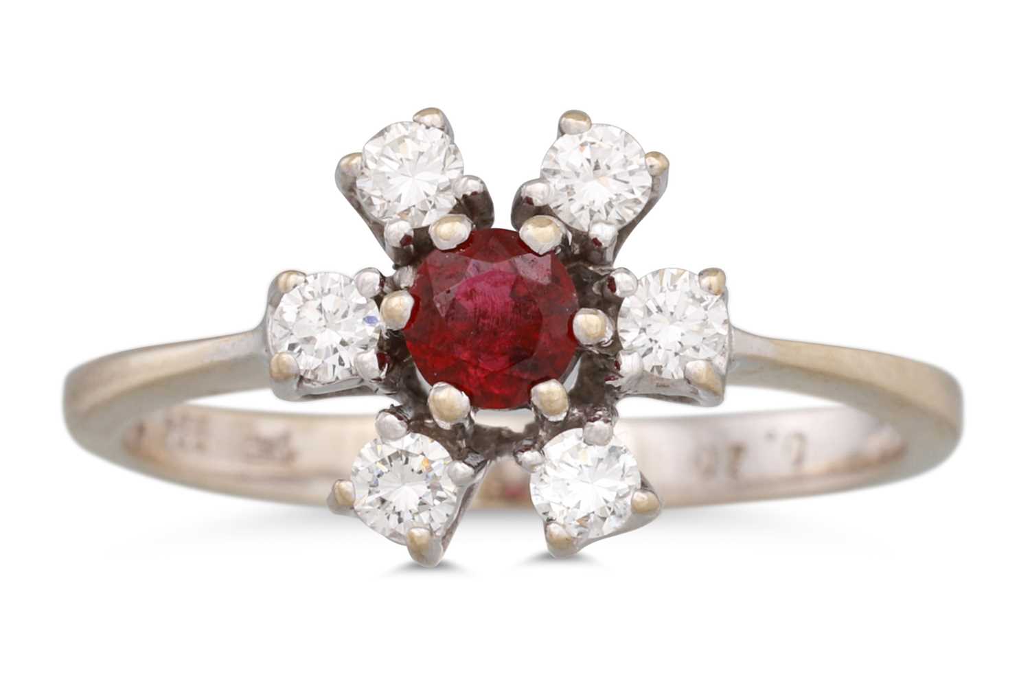 Lot 302 - A RUBY AND DIAMOND CLUSTER RING, the circular...