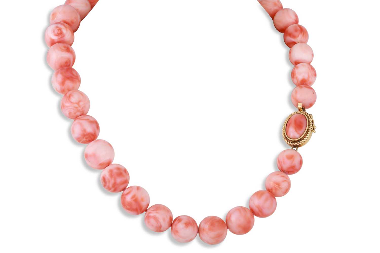 Lot 306 - A CORAL BEADED NECKLACE, to a 14ct yellow gold...