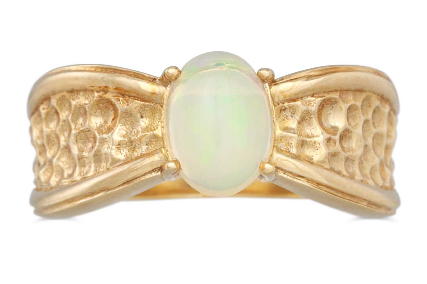 Lot 310 - AN OPAL RING, to a textured 9ct gold mount,...