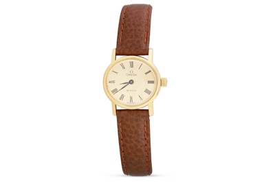 Lot 359 - A LADY'S OMAGA OVAL "DE VILLE" WRISTWATCH,...