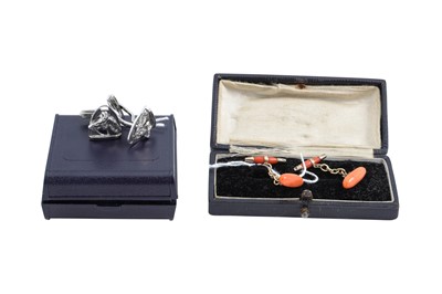 Lot 442 - A PAIR OF ANTIQUE GOLD & CORAL CUFF LINKS,...