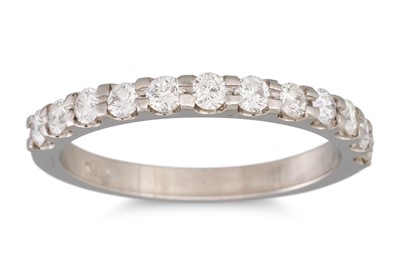 Lot 287 - A DIAMOND HALF ETERNITY RING, the brilliant...