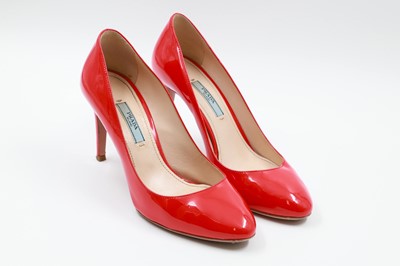 Lot 189 - A PAIR OF PRADA HEELS, red patent, EU size 37