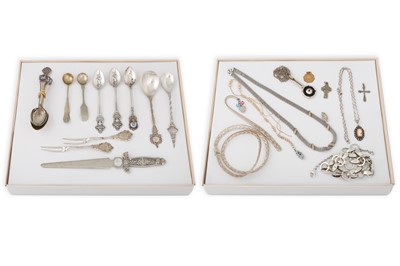 Lot 432 - A COLLECTION OF SILVER ITEMS, to include...