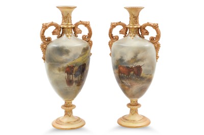 Lot 442 - AN ATTRACTIVE PAIR OF EDWARDIAN ANTIQUE ROYAL...