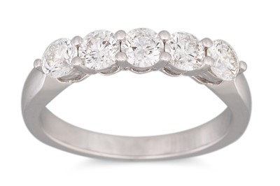 Lot 193 - A FIVE STONE DIAMOND RING, mounted in white...