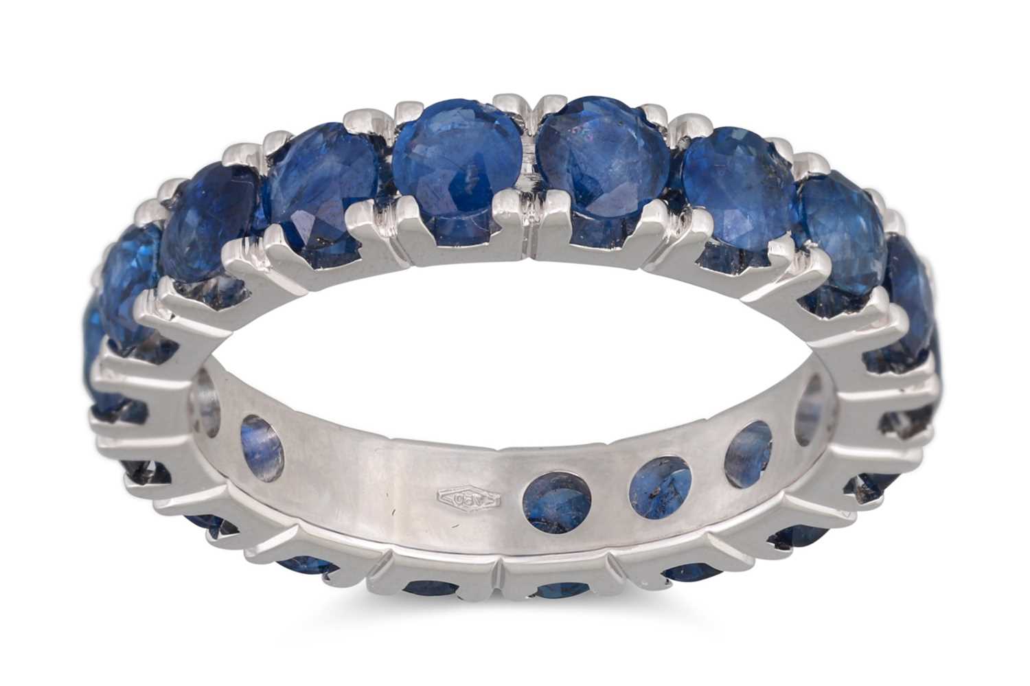 Lot 255 - A SAPPHIRE FULL ETERNITY RING, mounted in 18ct...