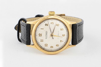 Lot 381 - A VINTAGE GOLD GENT'S ROTARY WRISTWATCH, cream...