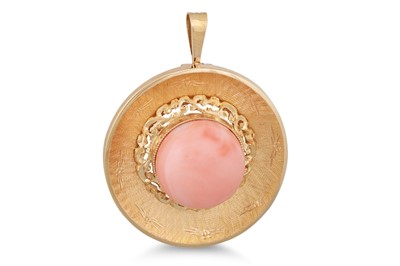 Lot 190 - A CORAL PENDANT, to an 18ct gold surround,...