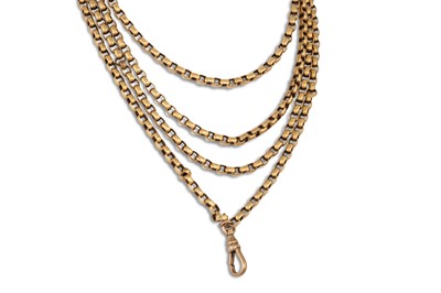 Lot 111 - AN ANTIQUE 9CT GOLD MUFF CHAIN, Belcher link,...