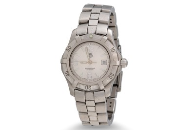 Lot 311 - A LADY'S STAINLESS STEEL TAG HEUER WRISTWATCH,...