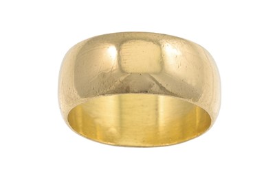 Lot 1 - A 22CT GOLD WEDDING BAND, 8 g.