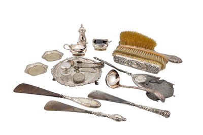Lot 561 - VARIOUS SILVER AND SILVER PLATED PERIOD AND...