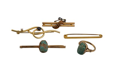 Lot 76 - FOUR GOLD BAR BROOCHES, one set with a scarab,...