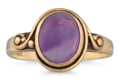 Lot 41 - AN AMETHYST DRESS RING, mounted in 9ct yellow...